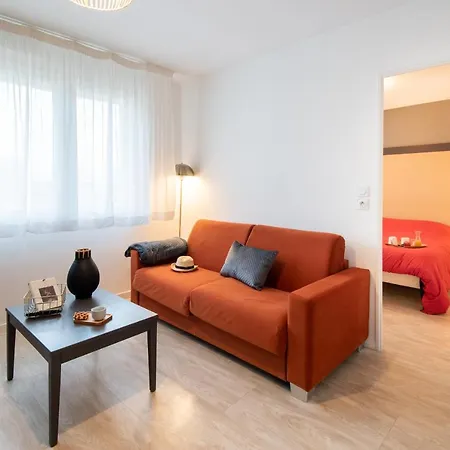 Apartment Services Les Essentielles Flaubert