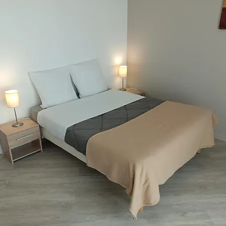 Terres De France - Flaubert Apartment